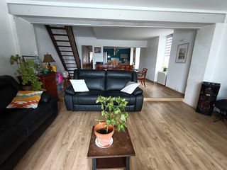  Immeuble � vendre 8 pi�ces 237 m�