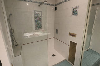  Appartement � louer 4 pi�ces 80 m� Aix en provence