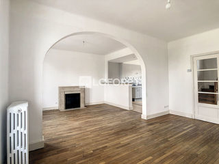  Appartement � louer 5 pi�ces 120 m� Montier en der