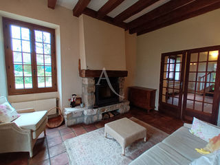  Maison � vendre 6 pi�ces 250 m�