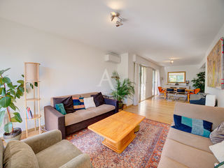  Appartement � vendre 5 pi�ces 135 m� Sete