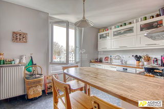  Appartement � vendre 7 pi�ces 139 m�