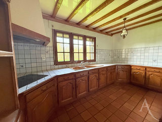  Maison � vendre 6 pi�ces 219 m�