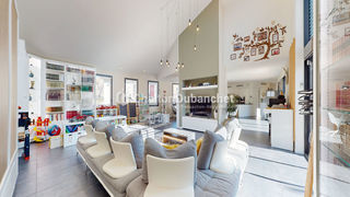  Maison � vendre 6 pi�ces 323 m�