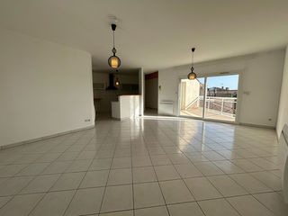  Appartement � louer 4 pi�ces 92 m�