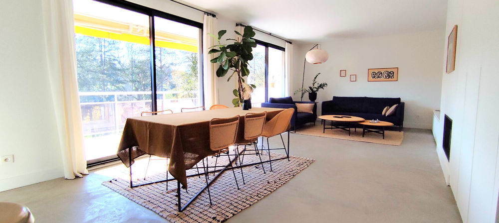 � vendre  Appartement Charbonni�res-les-Bains (69260)