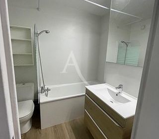  Appartement � louer 2 pi�ces 56 m�