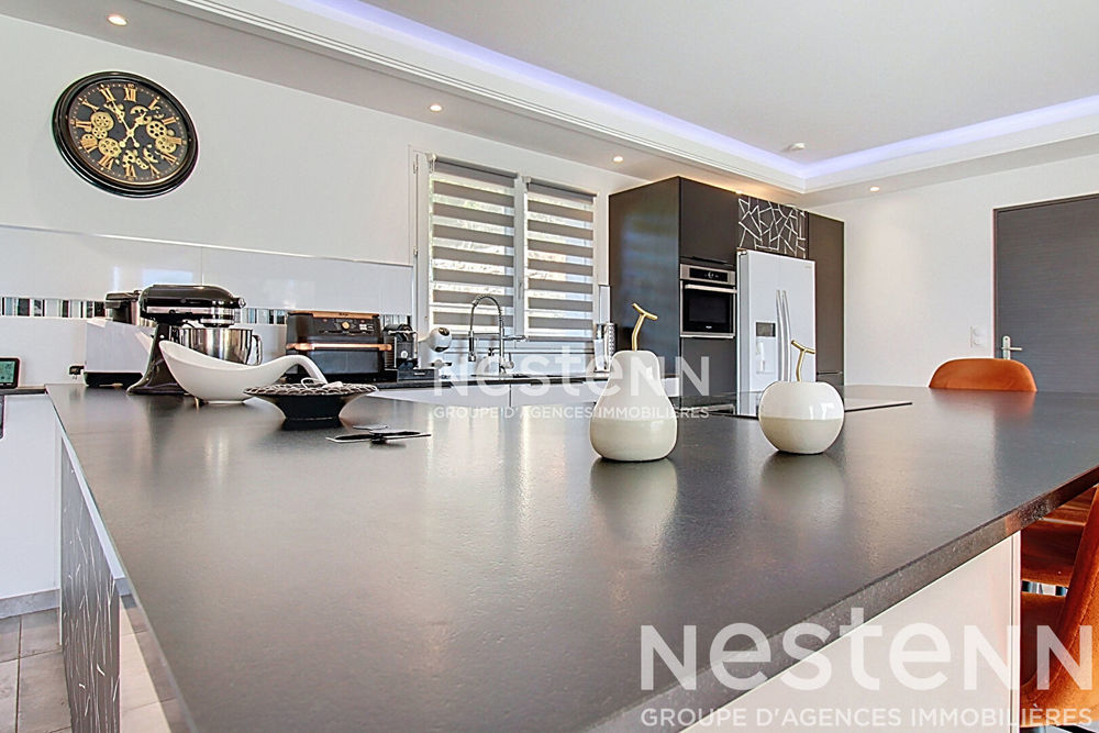 � vendre  Maison Le Cannet-des-Maures (83340)