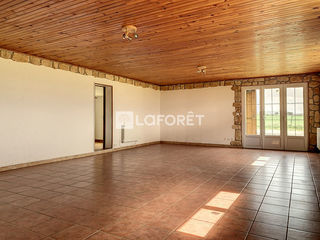  Appartement � louer 3 pi�ces 99 m�