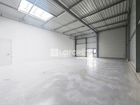 LOCATION cellule neuve sur Oissel 159m&sup2; 1060 76350 Oissel
