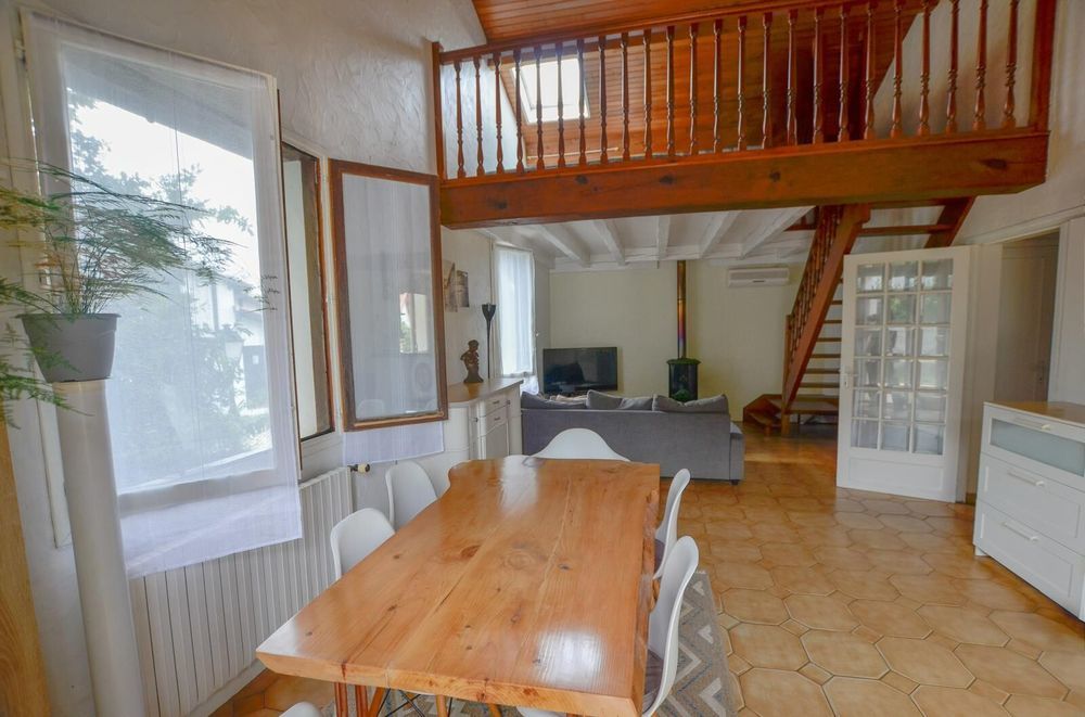 � vendre  Maison Gu�thary (64210)