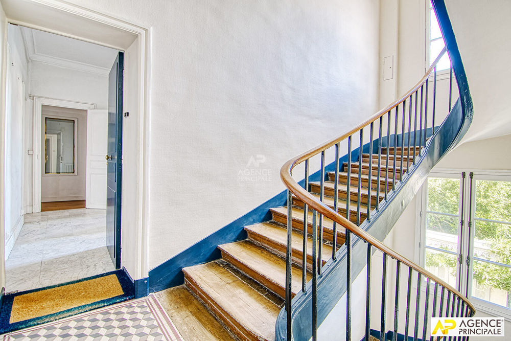 � vendre  Appartement Versailles (78000)