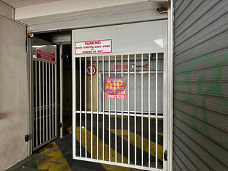  Parking / Garage � vendre 