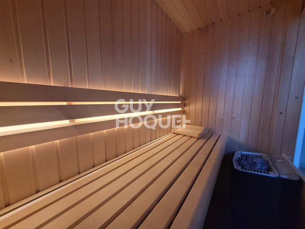 � vendre  Maison M�ze (34140)