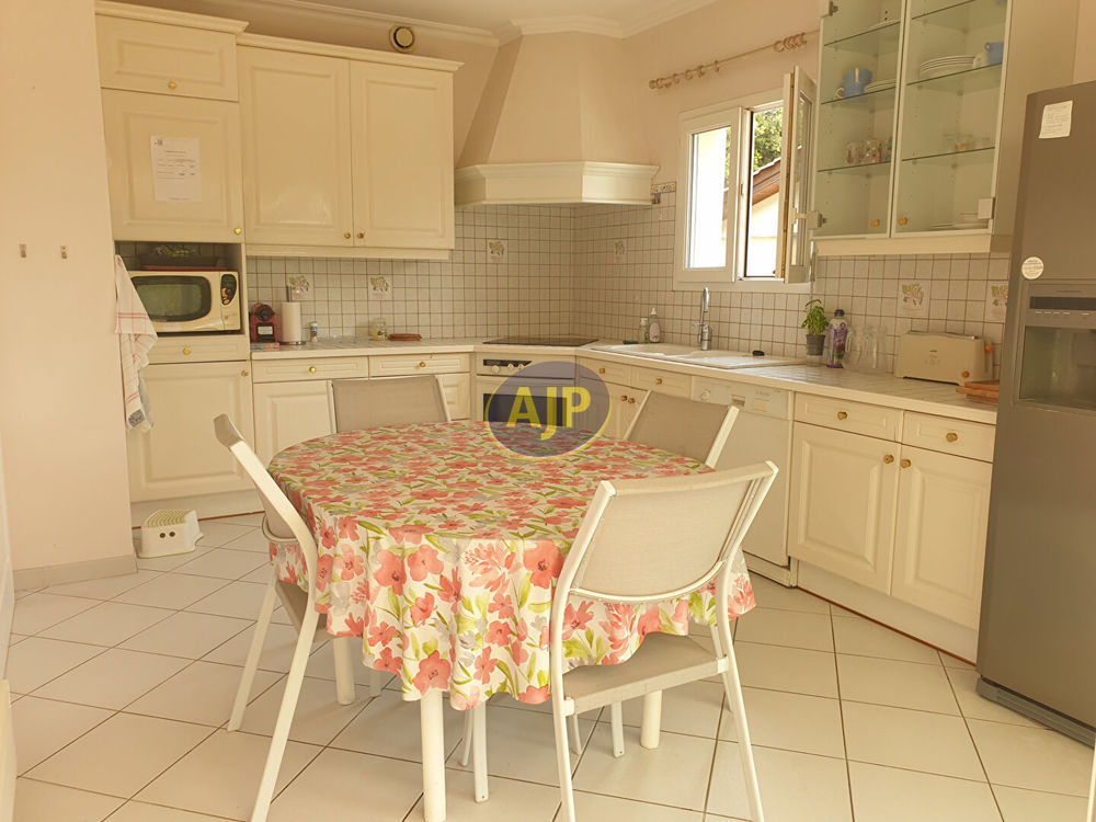 � vendre  Maison Soulac-sur-Mer (33780)
