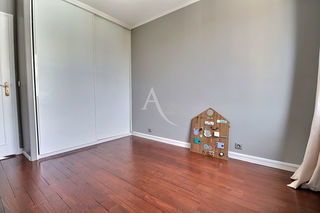  Appartement � vendre 4 pi�ces 65 m�