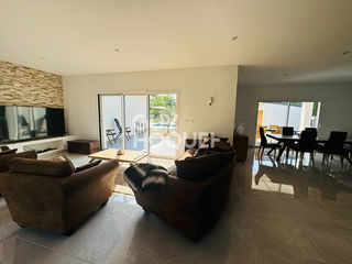  Maison � vendre 5 pi�ces 198 m�