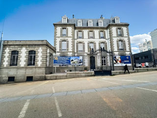  Appartement � louer 4 pi�ces 111 m�