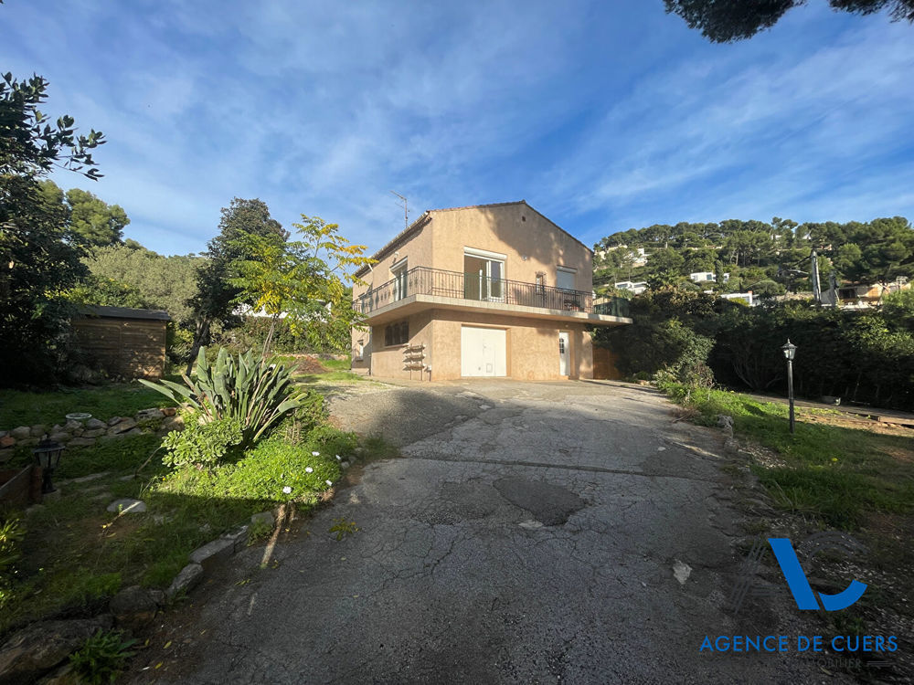 � vendre  Maison Carqueiranne (83320)