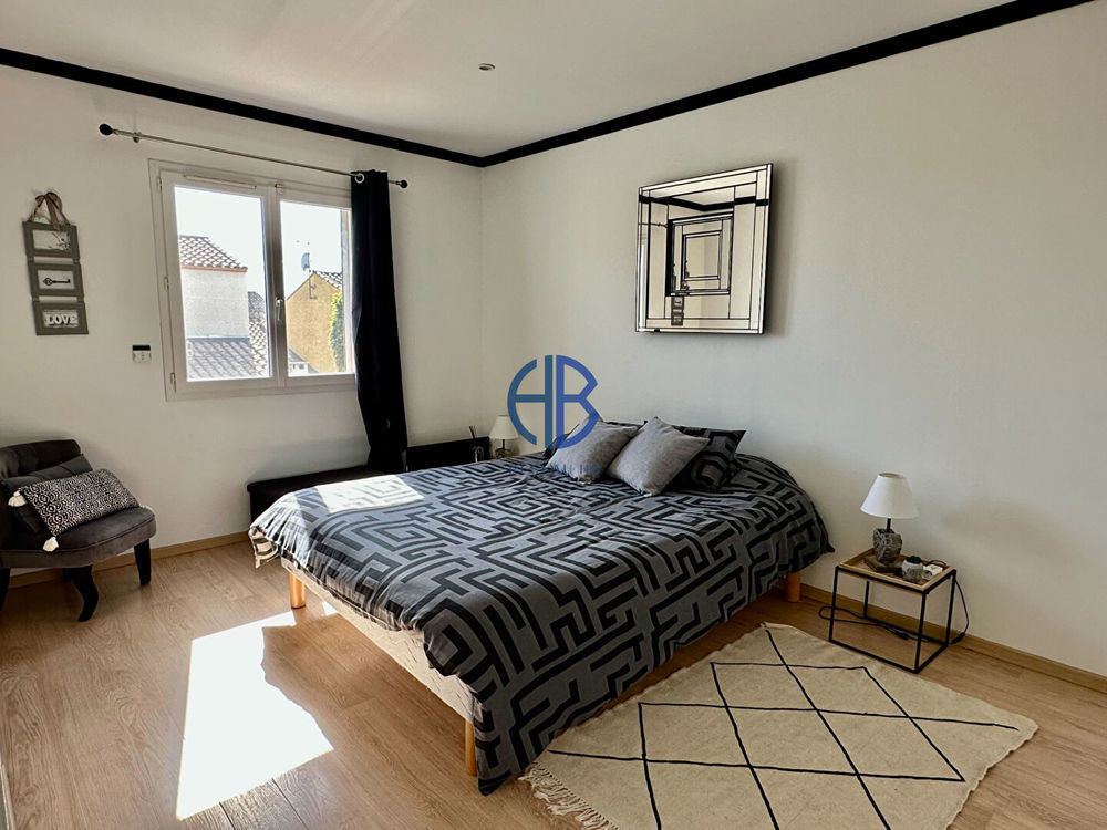 � vendre  Maison Vias (34450)