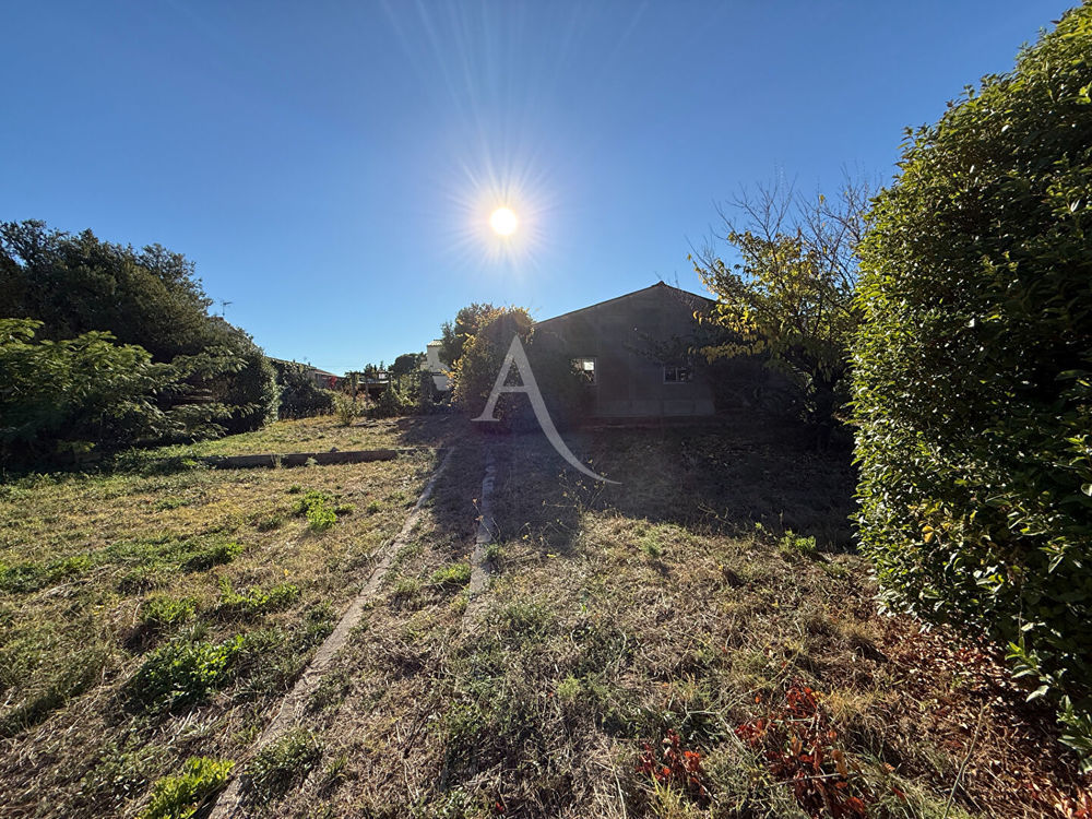 � vendre  Maison M�ze (34140)