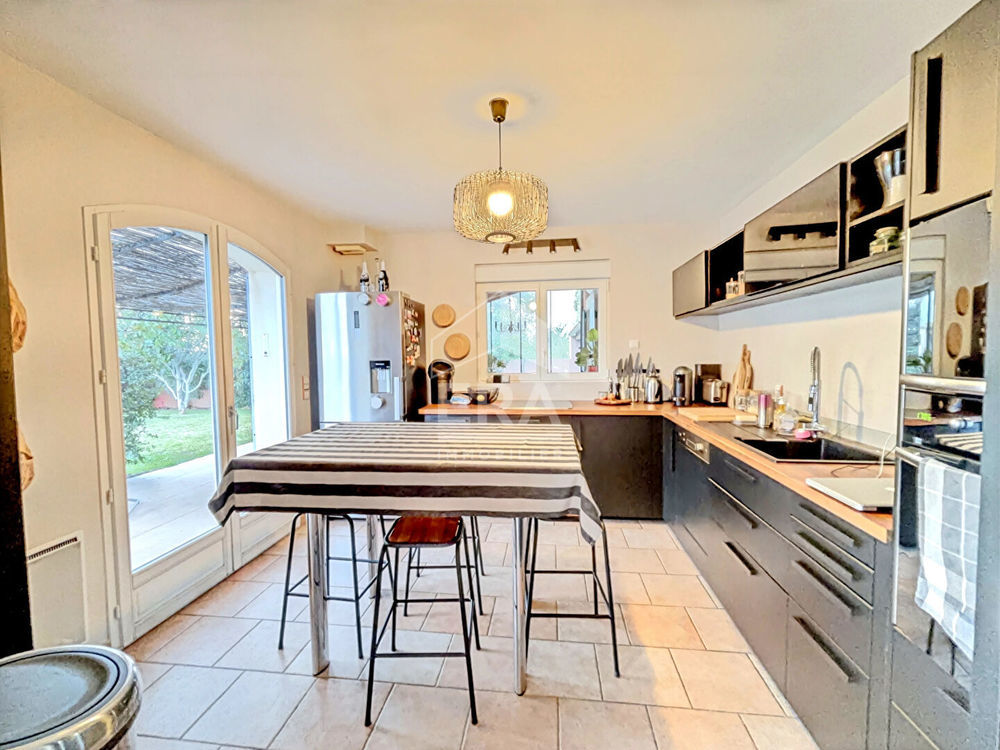 � vendre  Maison Cagnes-sur-Mer (06800)