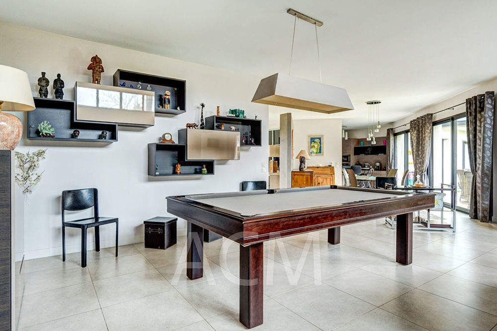 � vendre  Maison Le Mesnil-le-Roi (78600)