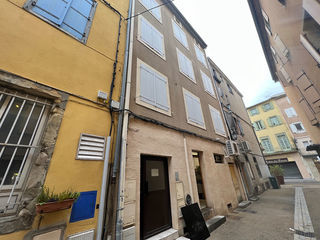  Immeuble � vendre 15 + pi�ces 416 m�