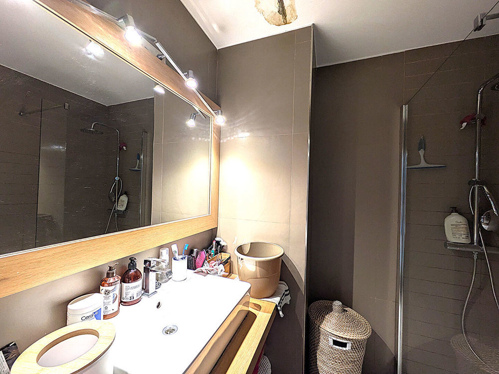 � vendre  Appartement Cagnes-sur-Mer (06800)