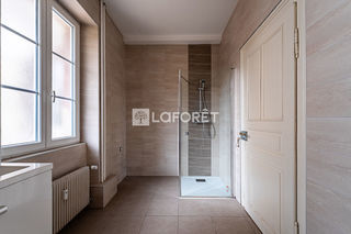  Appartement � vendre 5 pi�ces 135 m�