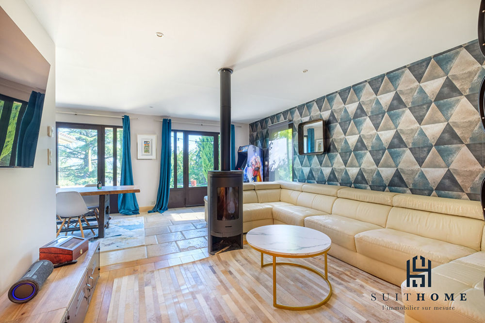 � vendre  Maison Saint-Romain-au-Mont-d'Or (69270)