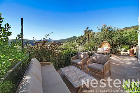   A VENDRE CALLAS - PETITE MAISON/ANNEXE  + PROJET CONSTRUCTION + PISCINE Maison - 3 pi�ce(s) - 61 m�