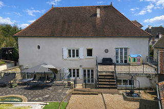  Maison � vendre 10 pi�ces 349 m�