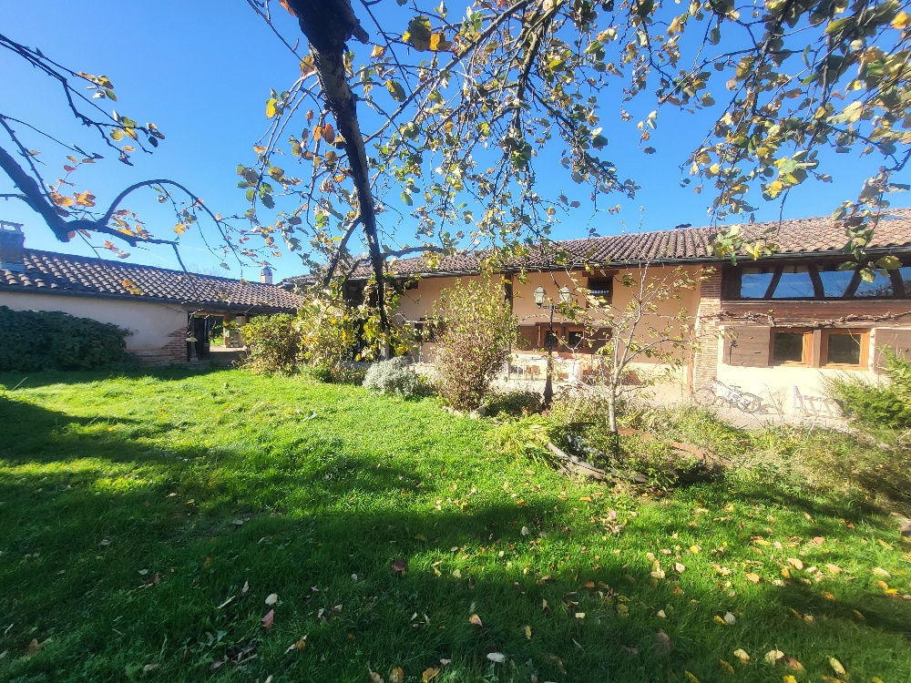 � vendre  Maison Neuville-les-Dames (01400)