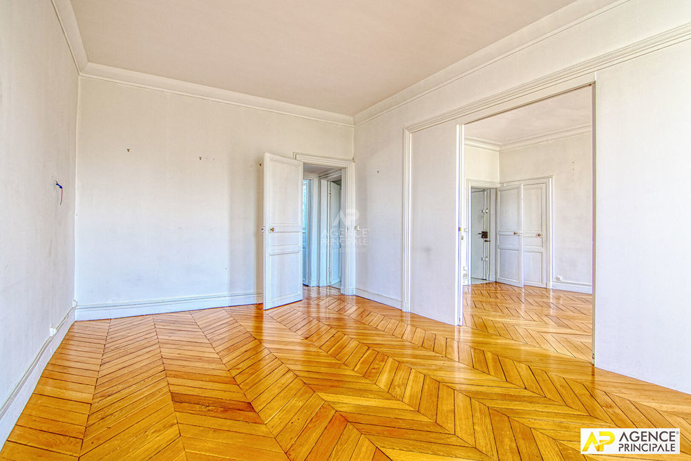 � vendre  Appartement Versailles (78000)