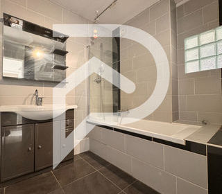  Appartement � louer 4 pi�ces 87 m�