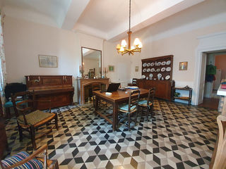  Maison � vendre 15 + pi�ces 550 m�