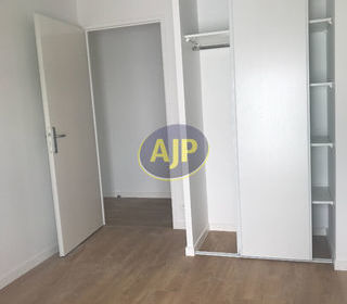  Appartement � vendre 3 pi�ces 64 m�