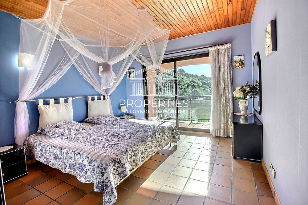 � vendre  Maison Le Lavandou (83980)