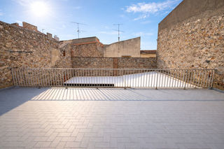  Immeuble � vendre 10 pi�ces 274 m�