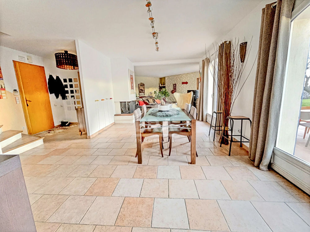 � vendre  Maison Cagnes-sur-Mer (06800)