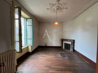  Maison � vendre 10 pi�ces 190 m�