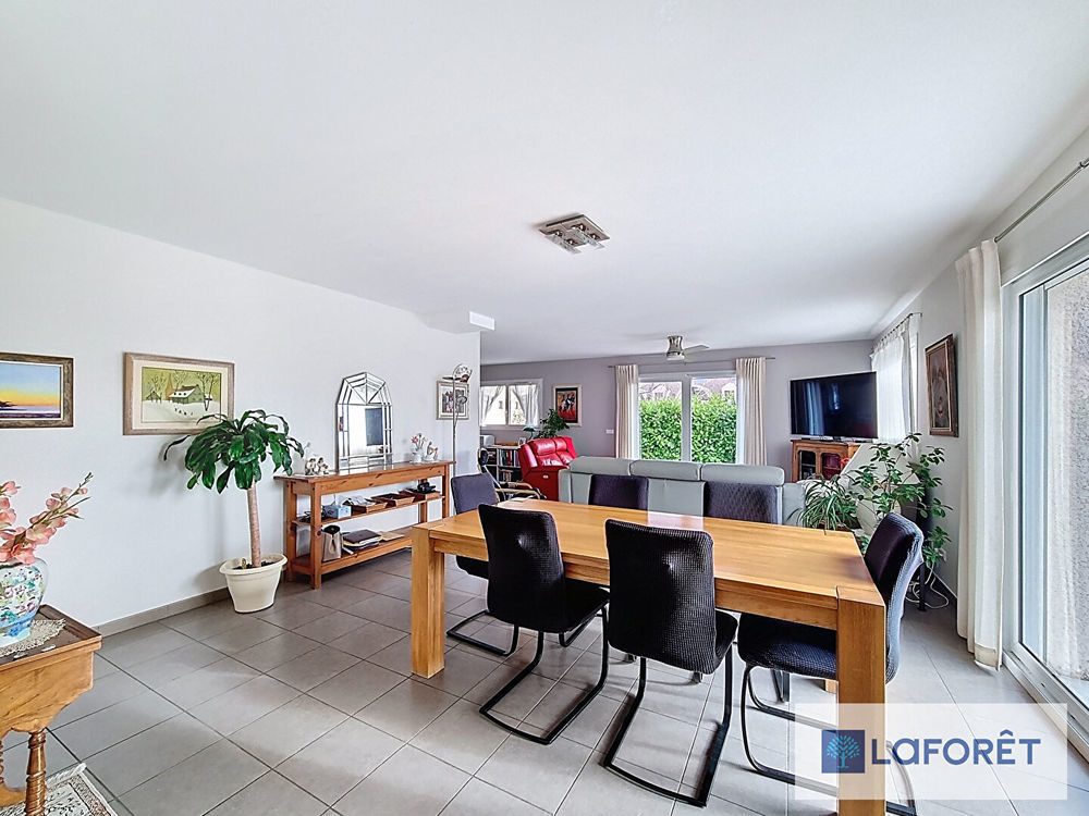 � vendre  Maison Thoiry (01710)