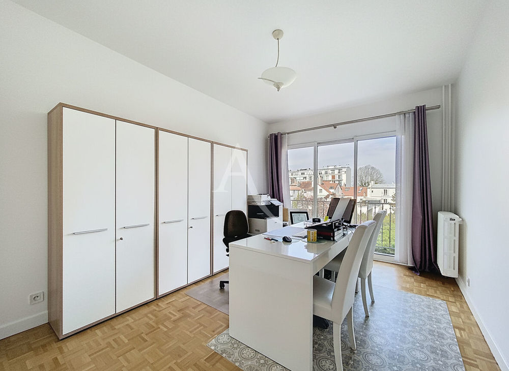 � vendre  Appartement Saint-Germain-en-Laye (78100)