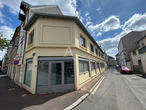 Local commercial Meaux 10 pi&egrave;ce(s) 120 m2 2745 77100 Meaux
