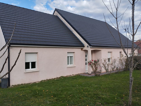   Maison � vendre � Boyer : un havre de paix au coeur de la nature Maison - 5 pi�ce(s) - 147 m�