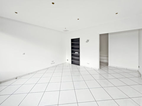 Bureaux Sainte Genevieve Des Bois 22 m2 779 91700 Sainte genevieve des bois