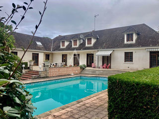  Maison � vendre 8 pi�ces 388 m�