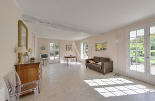  Maison � vendre 6 pi�ces 218 m�