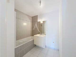  Appartement � louer 4 pi�ces 73 m�